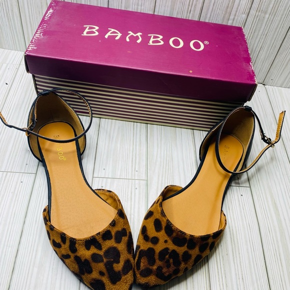Bamboo Object 12 Leopard Print D'Orsay Pointed Flats - Picture 7 of 7